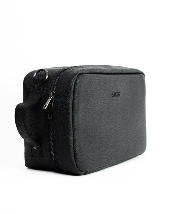 MAGAYON STRUCTURED BAG IN BLACK