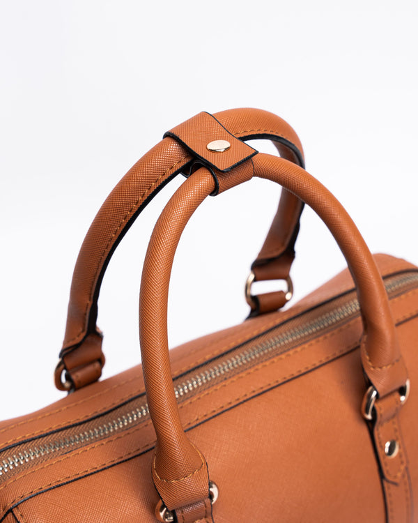 AYWANAN BOSTON BAG IN COGNAC BROWN